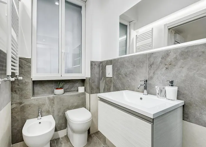 96 Degli Ubaldi Charming Suite With Terrace Near The Vatican And The Metro דירה